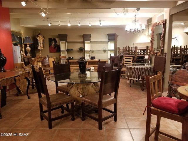 5 Hesselbarth Lane, Tubac, AZ 85646