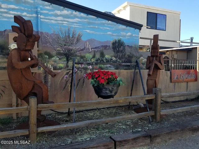 5 Hesselbarth Lane, Tubac, AZ 85646