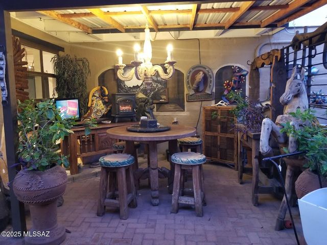 5 Hesselbarth Lane, Tubac, AZ 85646