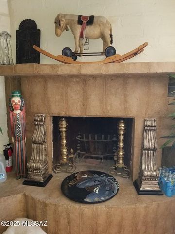 5 Hesselbarth Lane, Tubac, AZ 85646