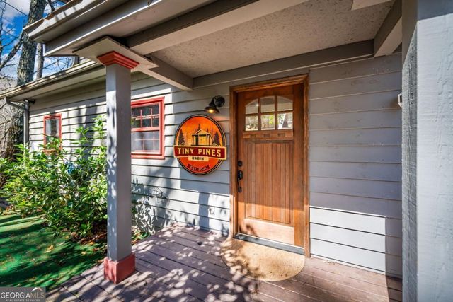 240 Mountain View Court, Ellijay, GA 30536