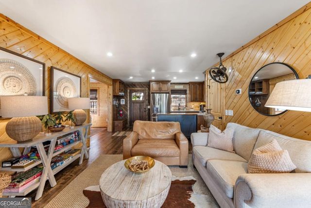 240 Mountain View Court, Ellijay, GA 30536