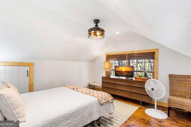 240 Mountain View Court, Ellijay, GA 30536