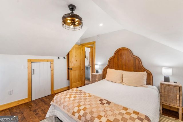 240 Mountain View Court, Ellijay, GA 30536