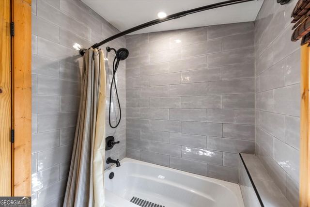 240 Mountain View Court, Ellijay, GA 30536