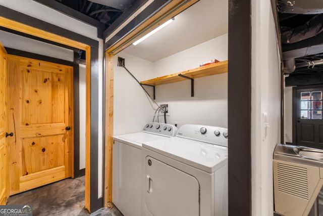 240 Mountain View Court, Ellijay, GA 30536