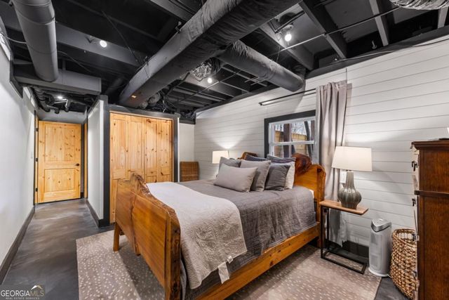 240 Mountain View Court, Ellijay, GA 30536