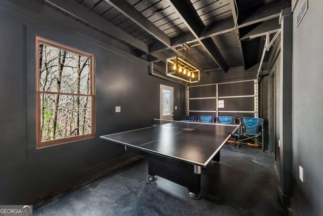 240 Mountain View Court, Ellijay, GA 30536