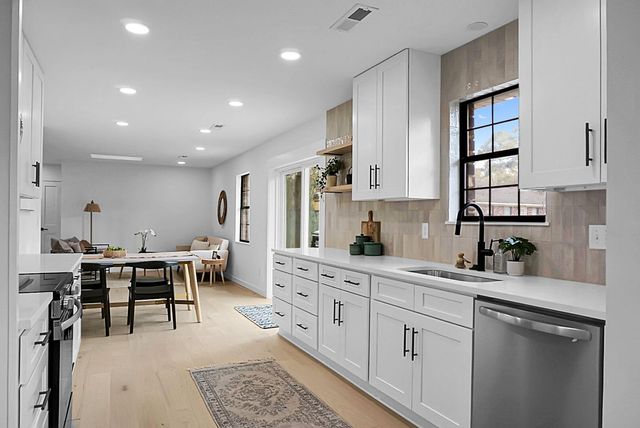 104 Iron Road, Summerville, SC 29486