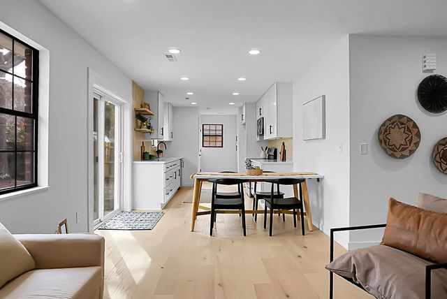 104 Iron Road, Summerville, SC 29486