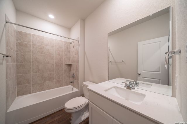 108 N Little Owl, San Antonio, TX 78253