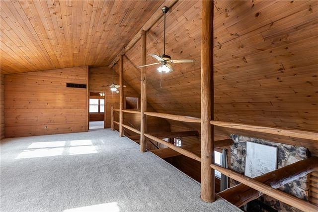 6803 E State Route YY Highway, Peculiar, MO 64078