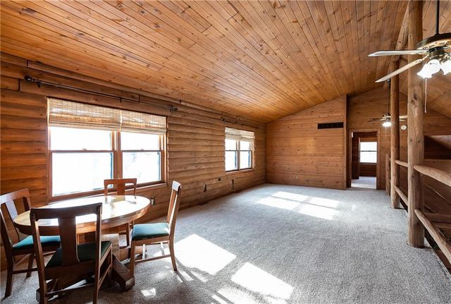 6803 E State Route YY Highway, Peculiar, MO 64078