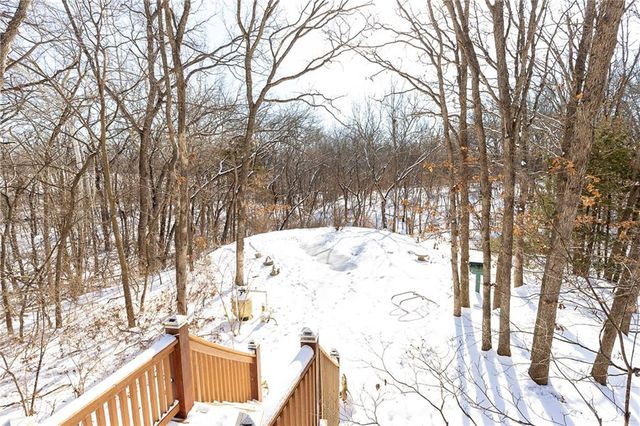 6803 E State Route YY Highway, Peculiar, MO 64078