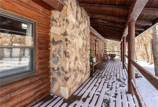 6803 E State Route YY Highway, Peculiar, MO 64078