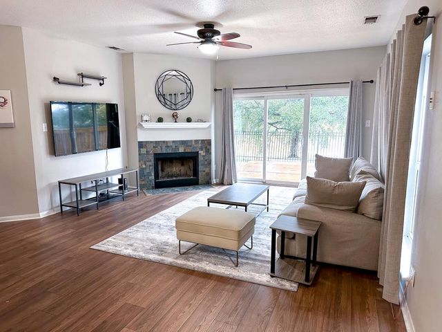 11321 Avering LN, Austin, TX 78754