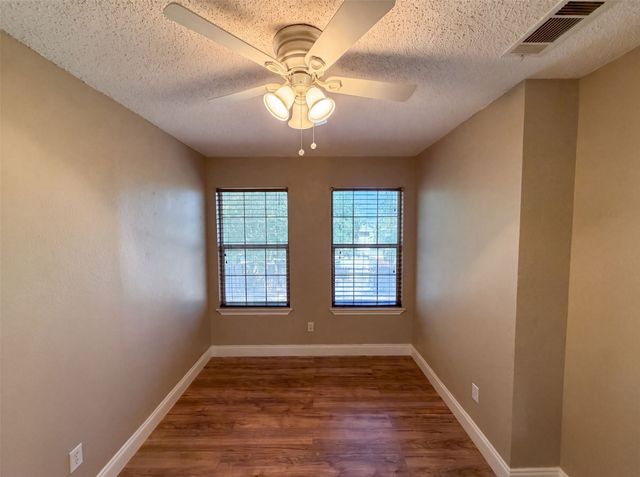 6604 N Chesterfield Drive, Fort Worth, TX 76179