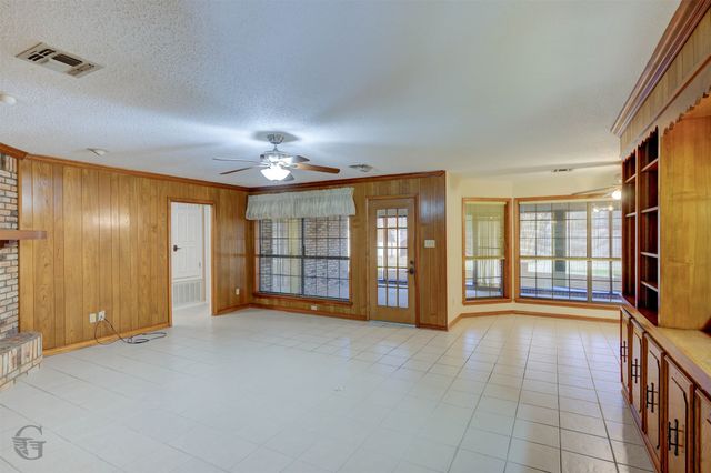 5407 Coach Road, Bossier City, LA 71111