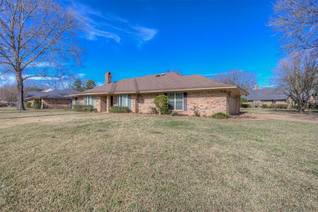 5407 Coach Road, Bossier City, LA 71111