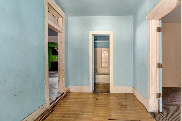 713 E College Street, Terrell, TX 75160