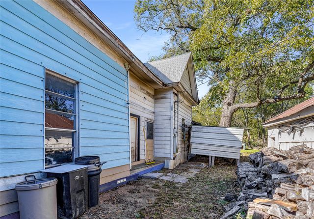 713 E College Street, Terrell, TX 75160