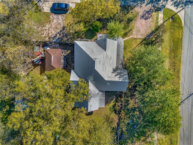 713 E College Street, Terrell, TX 75160