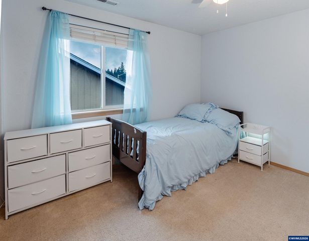 1254 Crystal Ln, Lafayette, OR 97127