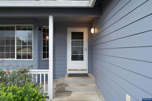 1254 Crystal Ln, Lafayette, OR 97127