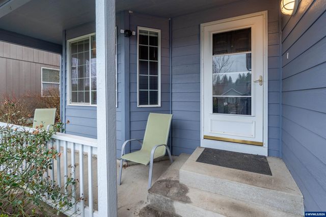 1254 Crystal Ln, Lafayette, OR 97127