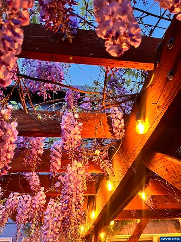 1254 Crystal Ln, Lafayette, OR 97127