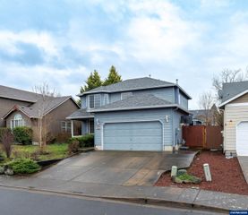 1254 Crystal Ln, Lafayette, OR 97127