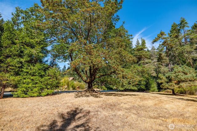5443 Coles Road, Langley, WA 98260