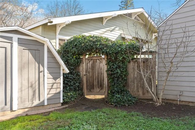 686 E 7th Street, Chico, CA 95928