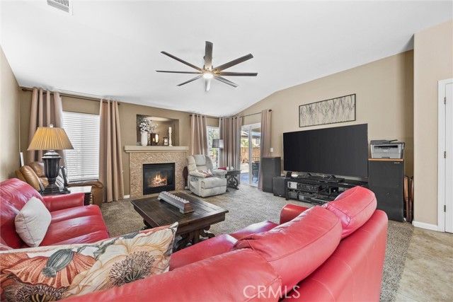 11326 Valletta Avenue, Bakersfield, CA 93312