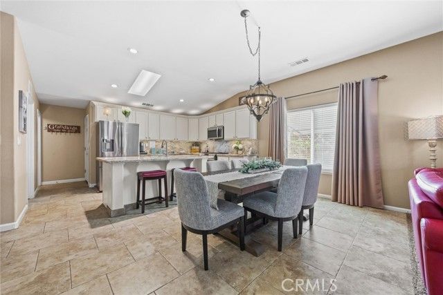 11326 Valletta Avenue, Bakersfield, CA 93312