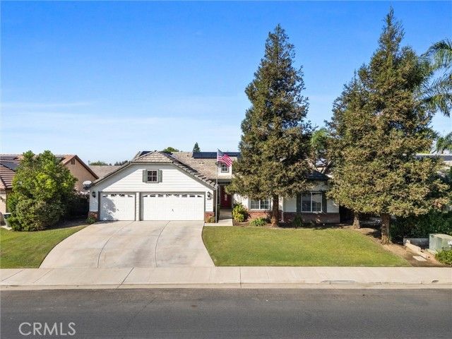 11326 Valletta Avenue, Bakersfield, CA 93312