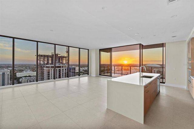 275 1ST AVENUE S 2506, St Petersburg, FL 33701