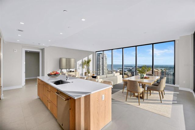 275 1ST AVENUE S 2506, St Petersburg, FL 33701