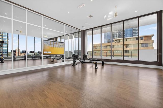 275 1ST AVENUE S 2506, St Petersburg, FL 33701