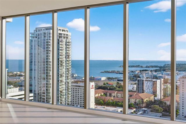 275 1ST AVENUE S 2506, St Petersburg, FL 33701