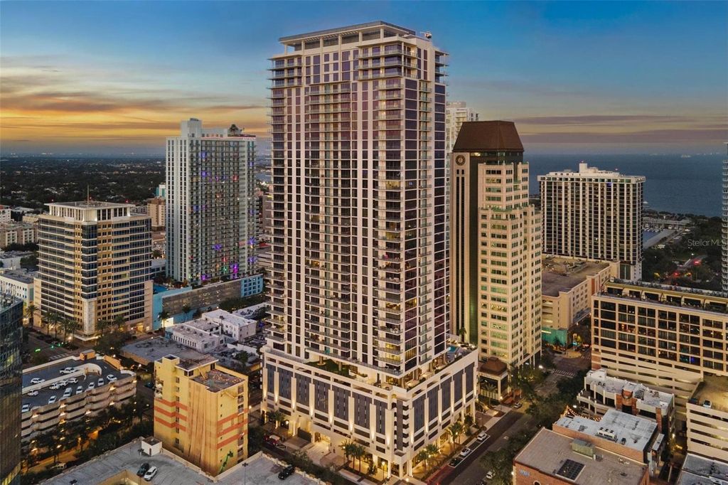 275 1ST AVENUE S 2506, St Petersburg, FL 33701