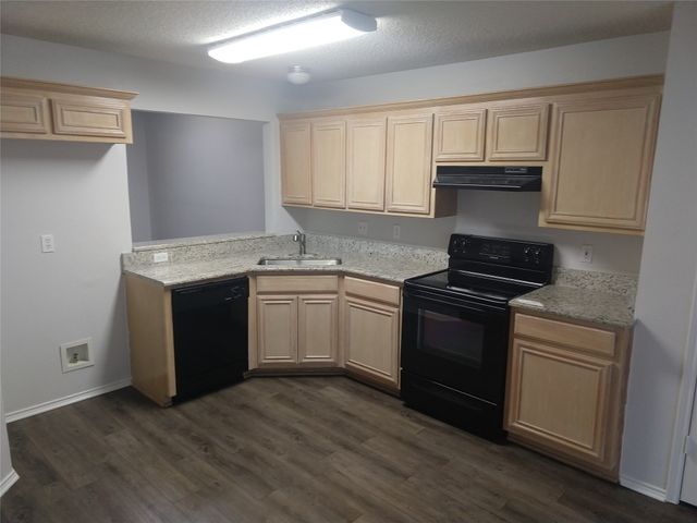 5706 Vandalia Trail, Arlington, TX 76017