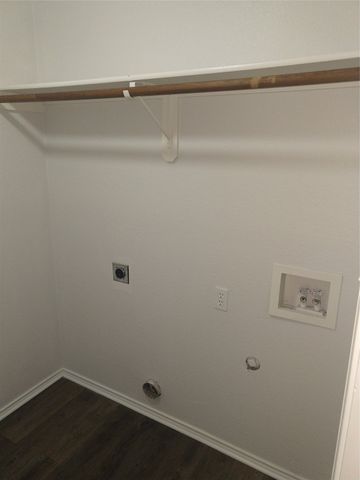 5706 Vandalia Trail, Arlington, TX 76017