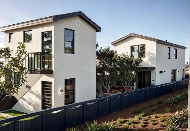 3660 8th, San Diego, CA 92103