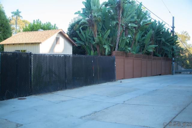 3660 8th, San Diego, CA 92103