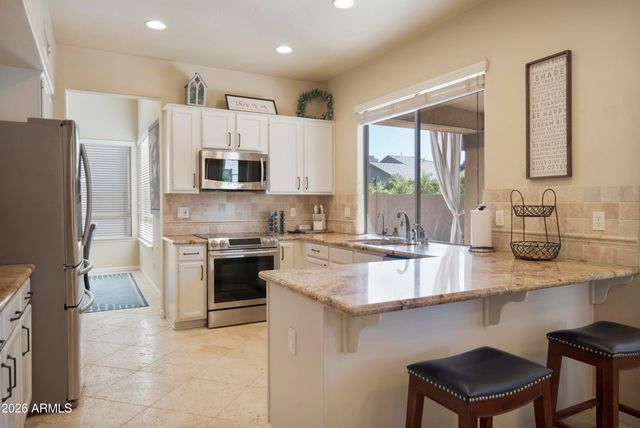 6419 E Betty Elyse Lane, Scottsdale, AZ 85254