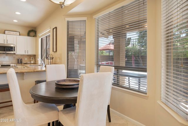 6419 E Betty Elyse Lane, Scottsdale, AZ 85254