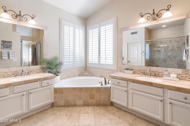 6419 E Betty Elyse Lane, Scottsdale, AZ 85254