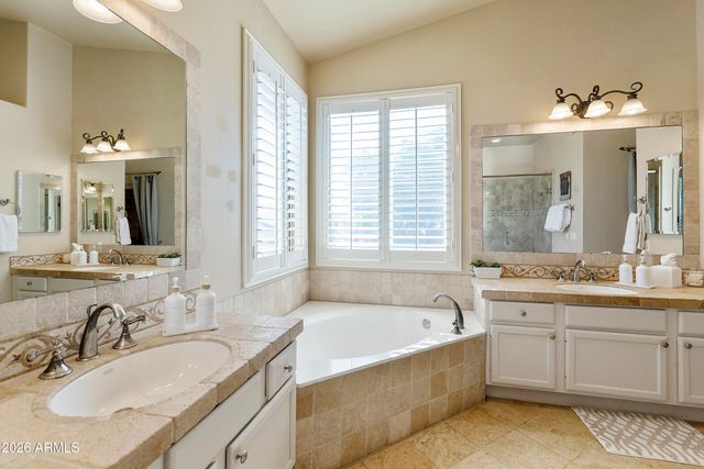 6419 E Betty Elyse Lane, Scottsdale, AZ 85254