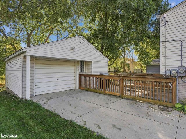 1324 CATALPA DR Drive, Rochester, MI 48307